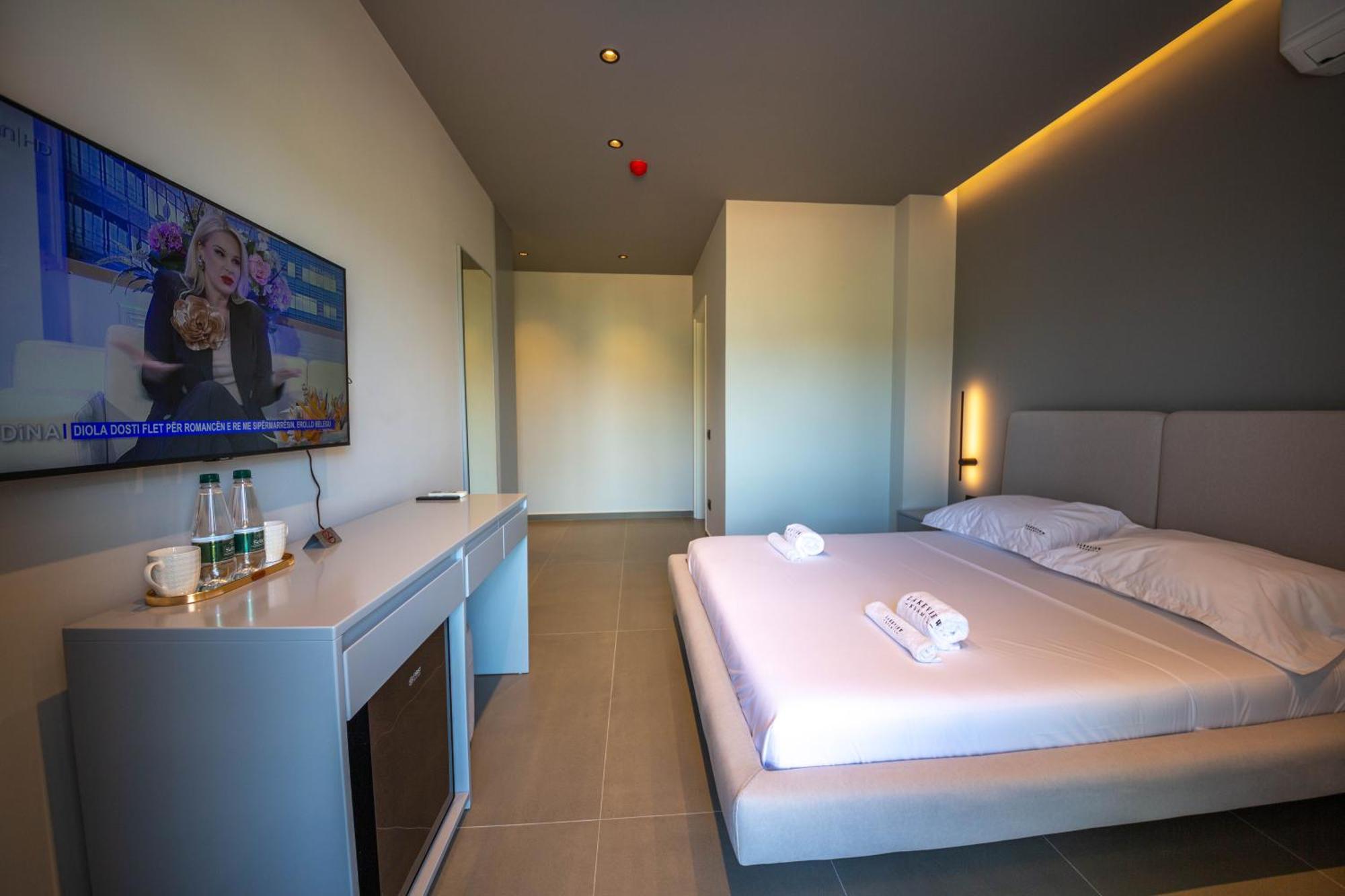 Lake View Rooms Ksamil Extérieur photo