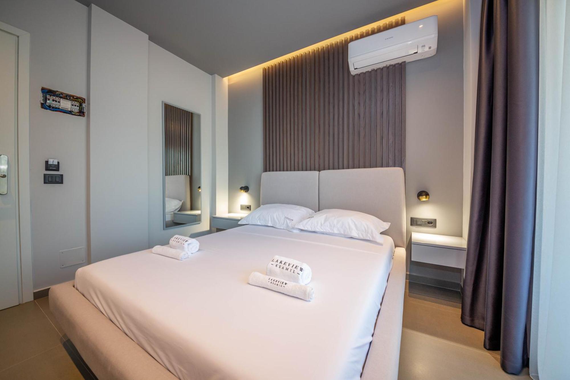 Lake View Rooms Ksamil Extérieur photo