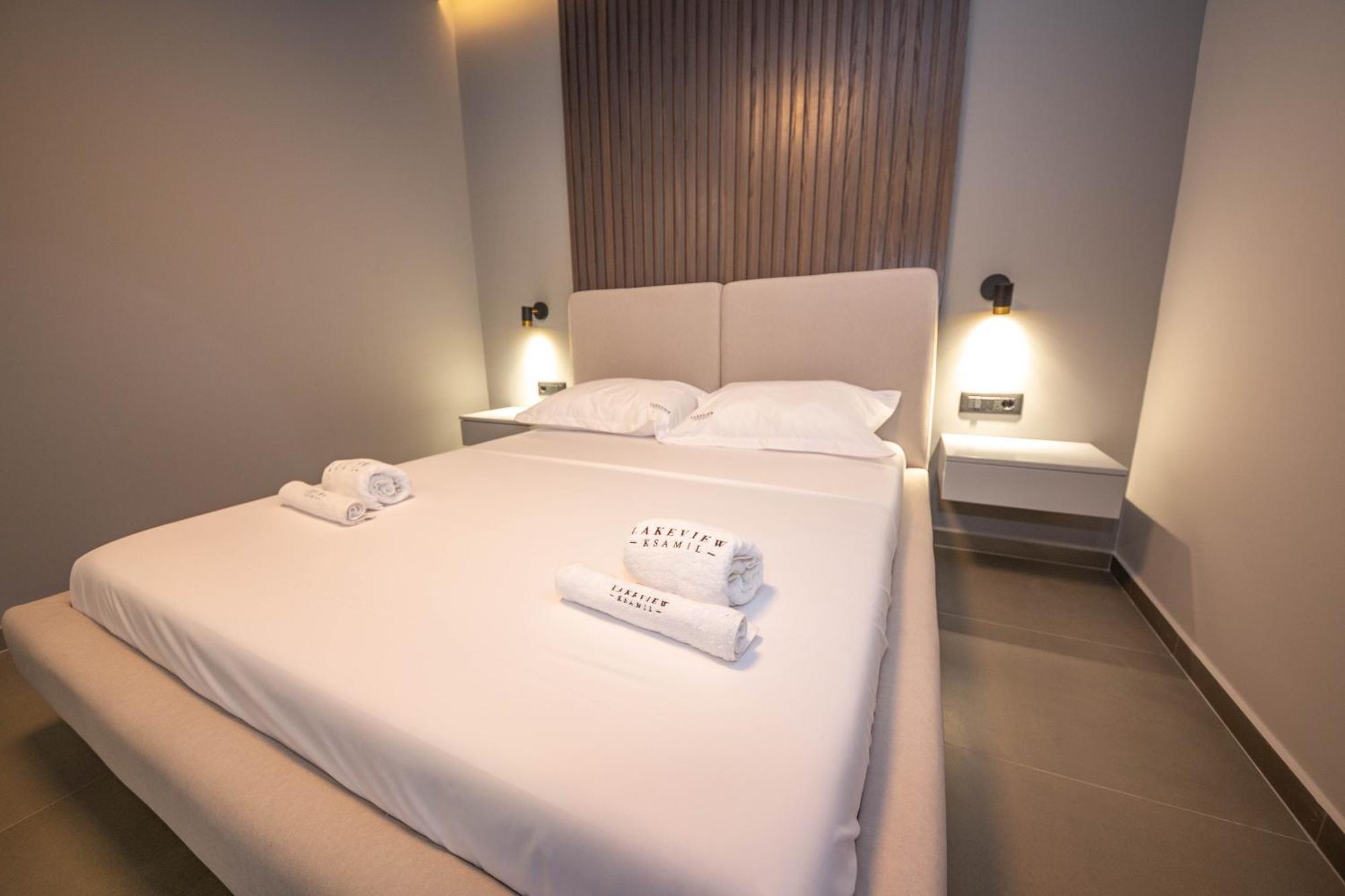 Lake View Rooms Ksamil Extérieur photo
