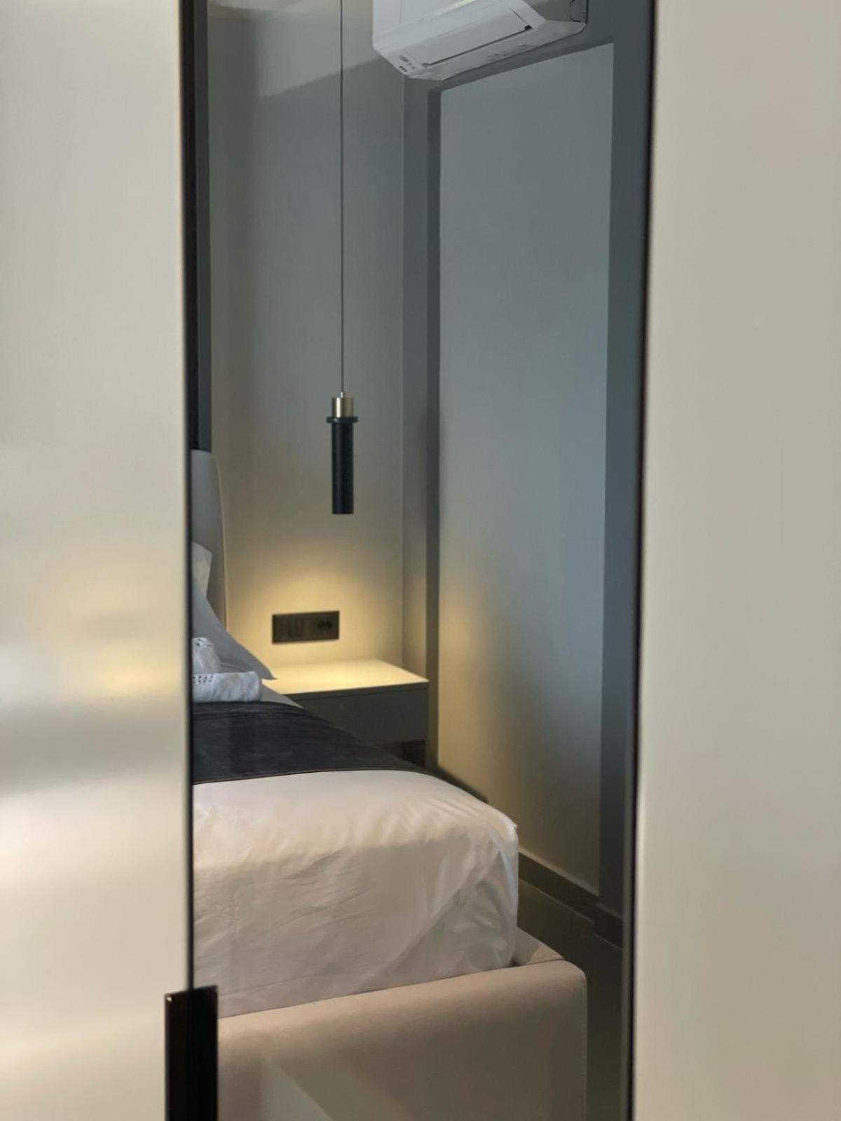 Lake View Rooms Ksamil Extérieur photo