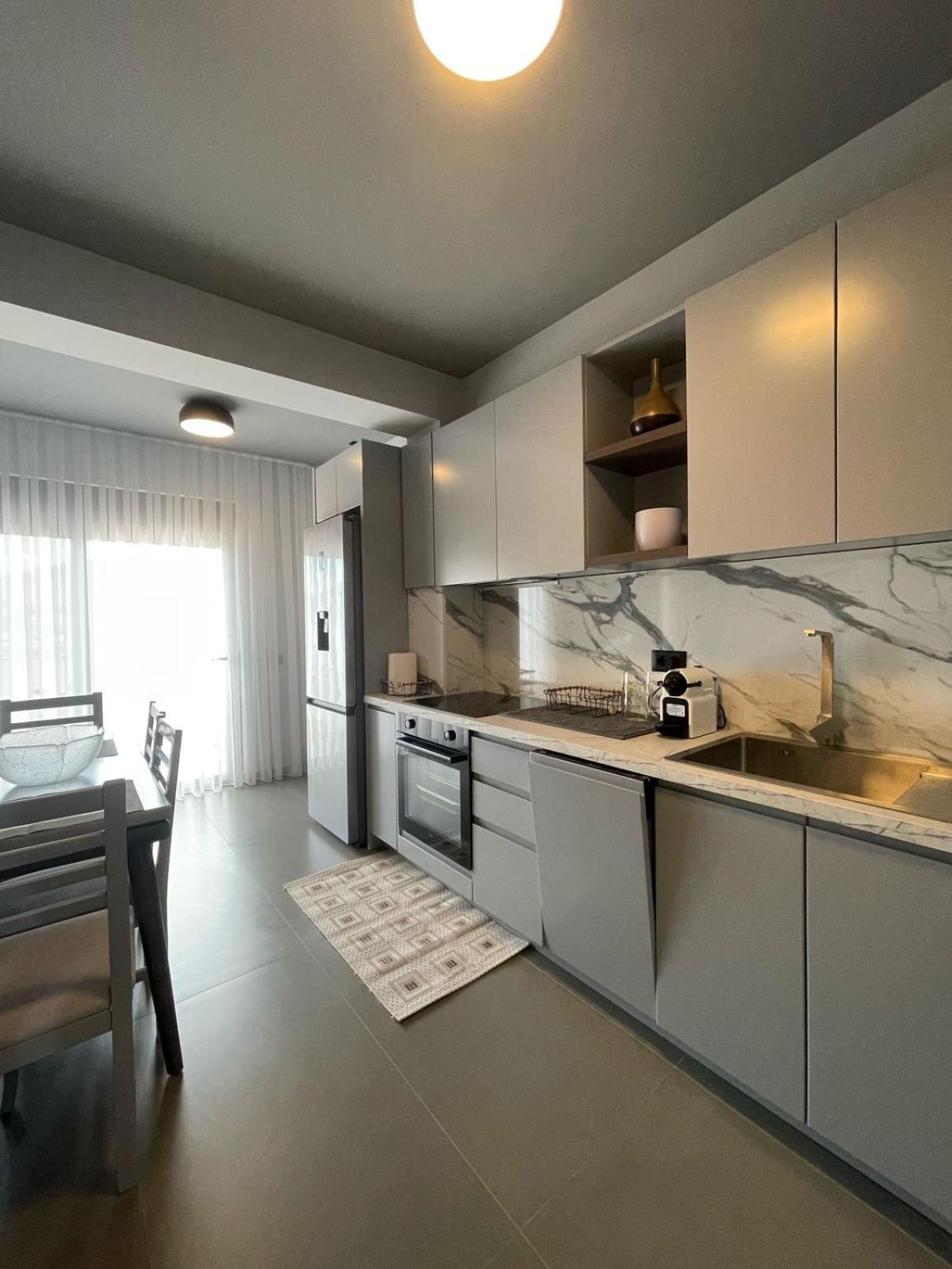 Lake View Rooms Ksamil Extérieur photo